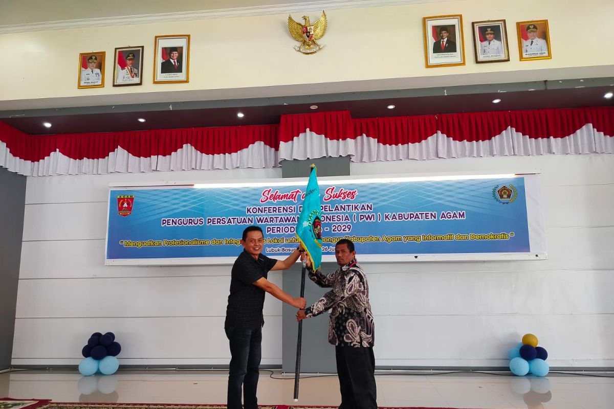 Mursyidi, Wartawan Harian Singgalang, Terpilih Jadi Ketua PWI Agam Periode 2026-2029 dengan 9 Suara