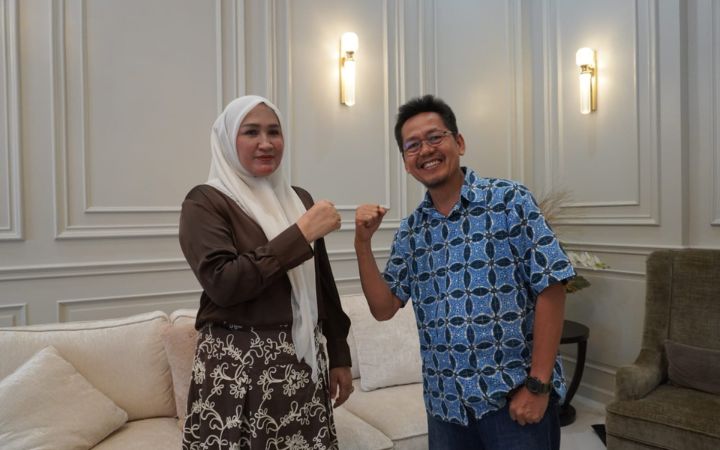 SMSI Aceh Temui Kak Na Bahas Peran Media Kawal Pemulihan Warga Pascabencana, dari Sekolah Darurat hingga Ekonomi Keluarga