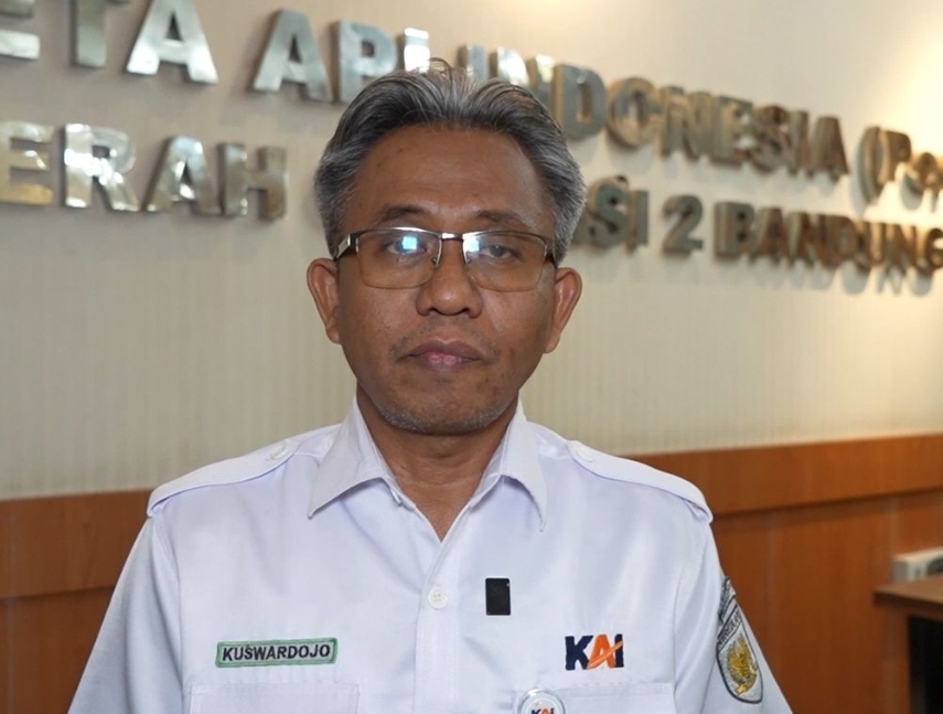 Petugas Penjaga Perlintasan Kereta di Leuwigoong Garut Dikeroyok Usai Tegur Penerobos Palang Pintu