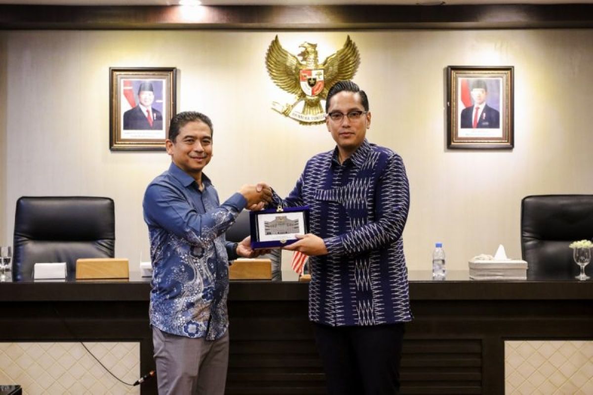 Wali Kota Medan Rico Tri Putra Waas dan Dubes Malaysia Bahas Kerja Sama Ekonomi, Transportasi Massal hingga Pengelolaan Sampah