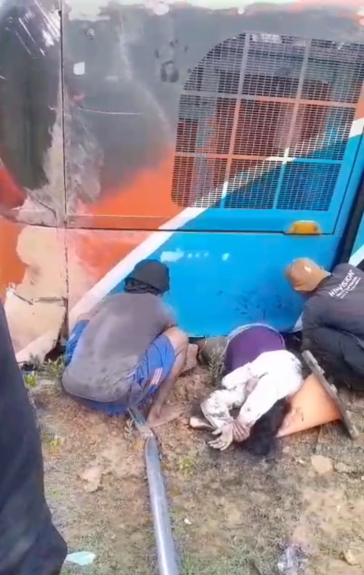 Bus Rombongan Jemaat Gereja HKBP Tembesi Indah Terbalik di Rempang, Satu Penumpang Meninggal Dunia