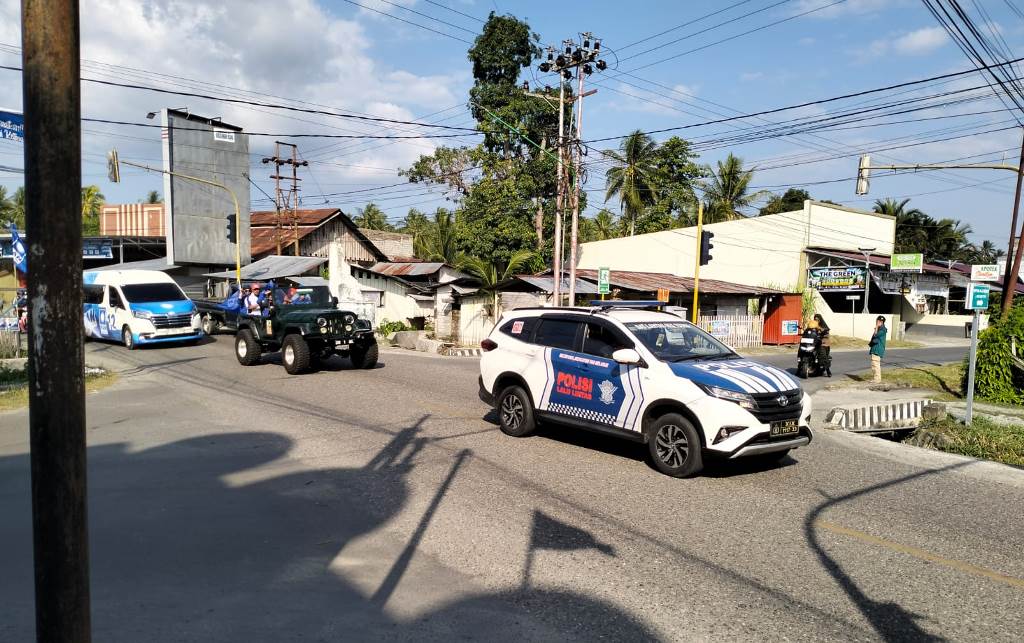 400 Kader PAN Ikut Pawai Akbar di Ampana, Polres Tojo Una-Una Kerahkan Personel Jaga Arus Lalu Lintas