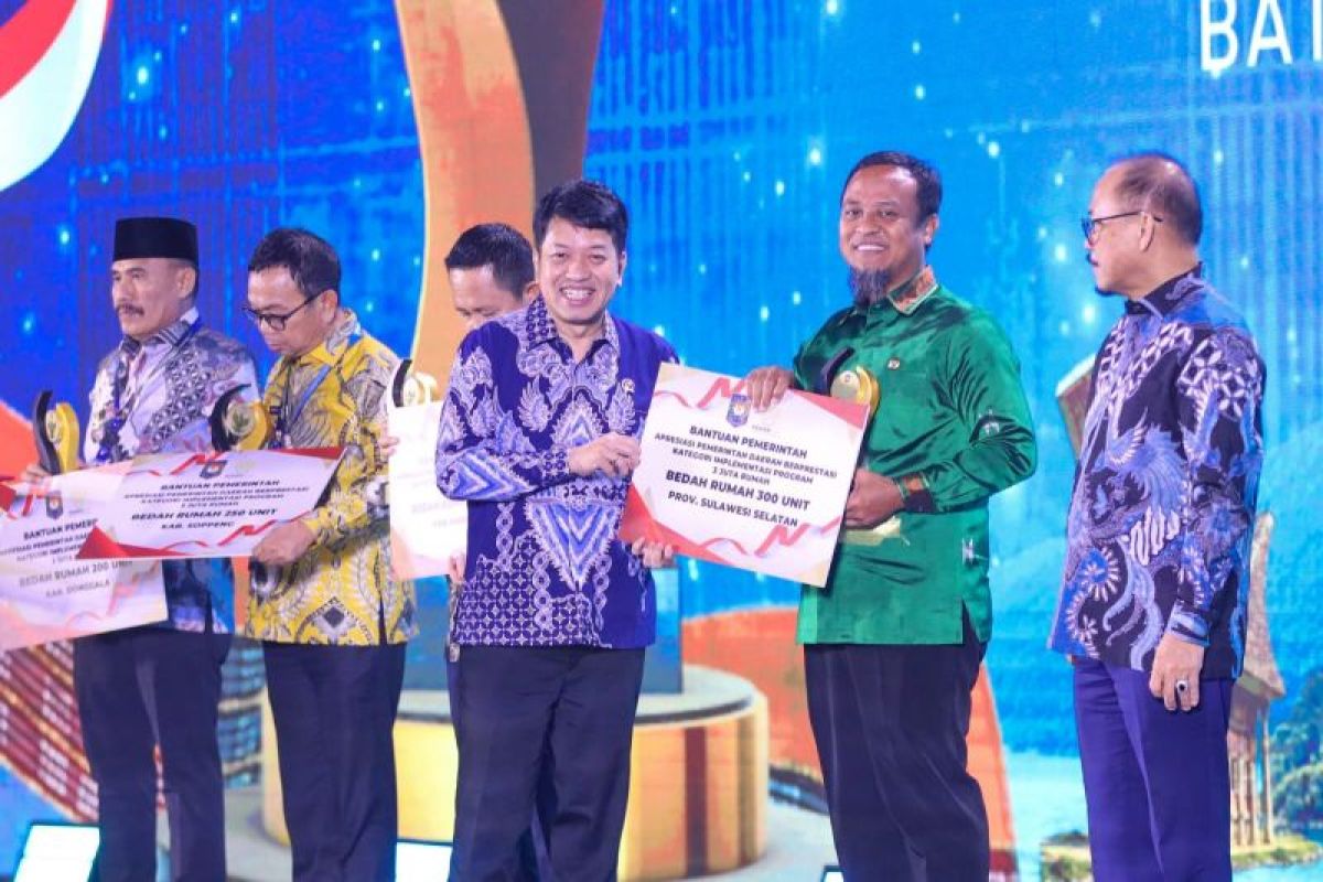 Gubernur Sulsel Andi Sudirman Tekankan Insentif Rp6 Miliar dari Kemendagri Harus Berdampak Nyata bagi Warga