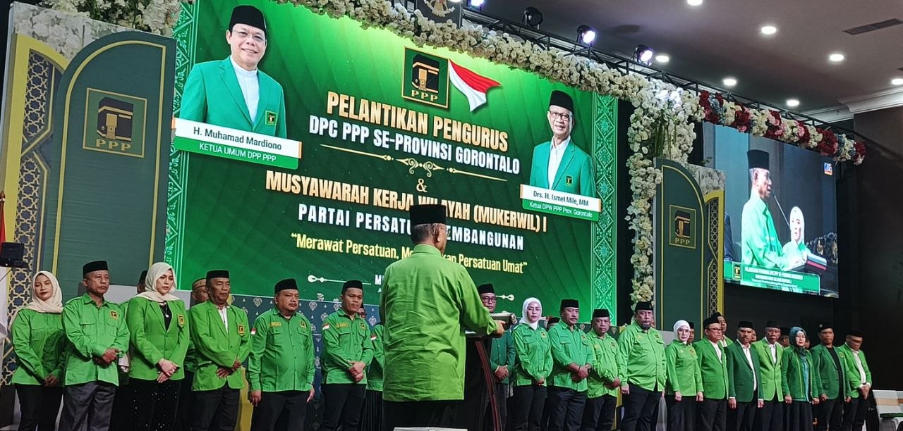 PPP Gorontalo Lantik Enam DPC Partai, Mardiono Perintahkan Konsolidasi hingga ke Kecamatan Hadapi Pemilu 2029