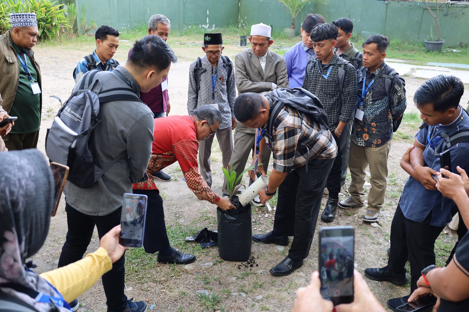 128 Petani Sawit Musi Rawas Digembleng di Palembang, Belajar dari Kelas hingga Praktik di Kebun