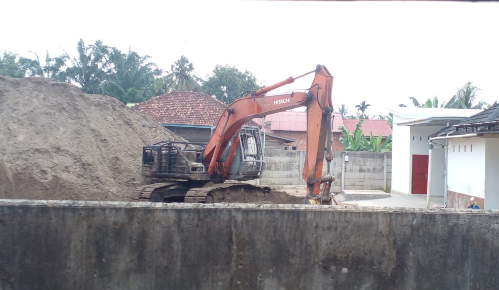 Debu dan Rumah Retak di Muaro Jambi, Perkumpulan Hijau Jambi Minta Izin Stokpile Pasir Dievaluasi Ulang