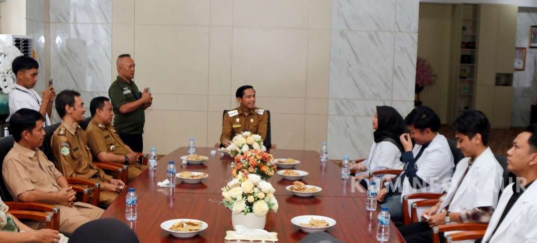 Bupati Kaur Lepas 10 Dokter Internsip yang Selesai Bertugas, 13 Tenaga Medis Baru Segera Tiba