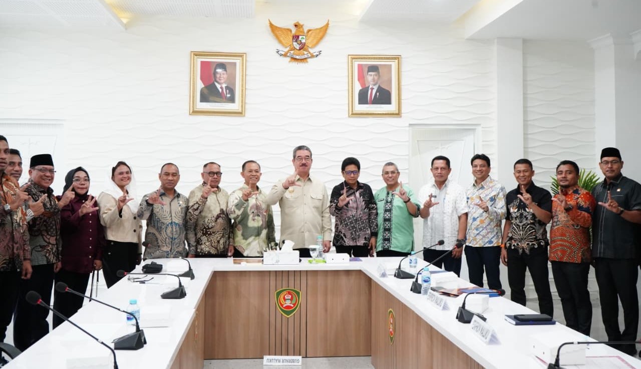 Pemprov Maluku Tutup Tambang Ilegal di Gunung Botak, Buru, Gubernur Tegaskan Tak Ada Kompromi Meski Ekonomi Warga Tertekan