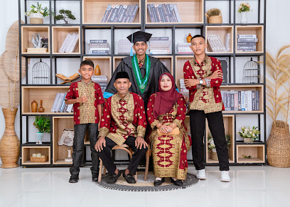 Rekomendasi Studio Foto Ternate 2026: Katalog Tempat Foto Terbaik di Kota Rempah