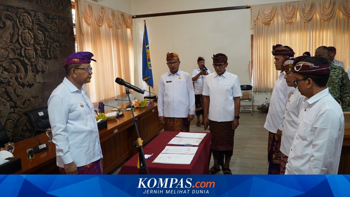 Bupati Buleleng Lantik Tiga Direksi Baru Perumda Pasar Argha Nayottama, Target Setor PAD Rp 1 Miliar di Tahun Pertama