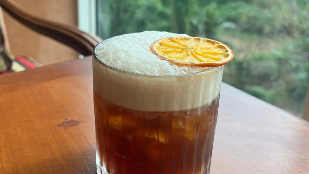 Five Premiere Hotel Samarinda Hadirkan Coconut Americano dan Dua Minuman Spesial Lain dalam Promo June’s Special