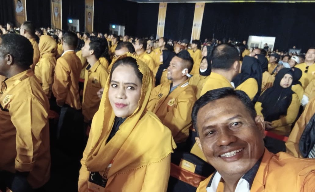 Bupati Kepulauan Sula Fifian Adeningsi Mus Hadiri Mubeslub MKGR di Jakarta, Wihaji Terpilih Secara Aklamasi
