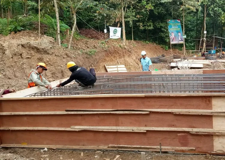 Kementerian PU Bangun 4 Jembatan Gantung di Lebak dan Pandeglang, Warga Tak Lagi Putar Jauh Lewati Sungai dan Jurang