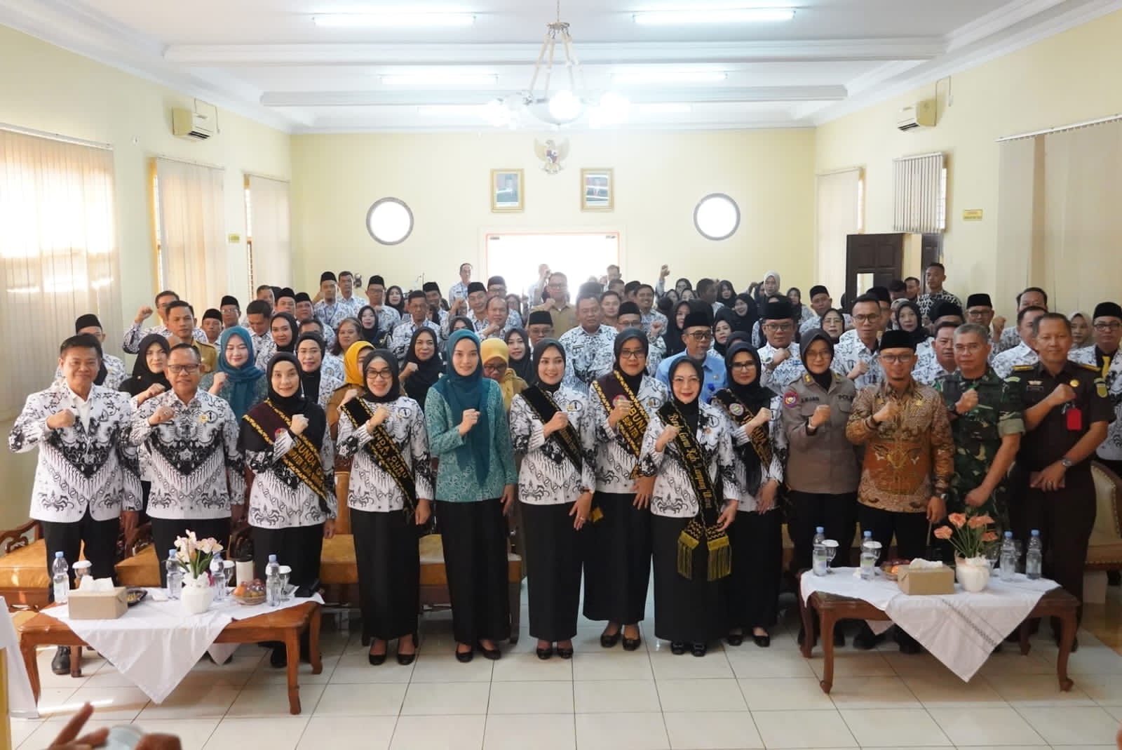 PGRI Lampung Gelar Konkerprov II, DPRD Dorong Penguatan Program dan Sinergi untuk Tingkatkan Mutu Pendidikan