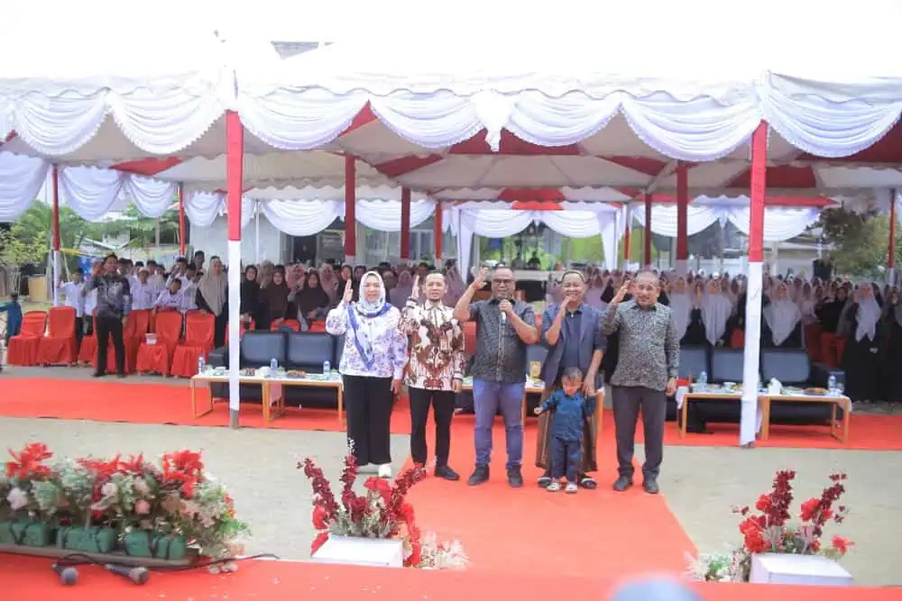Relawan di Bireuen Didorong Bukan Cuma Bagi Sembako, tapi Ikut Cari Solusi Persoalan Warga