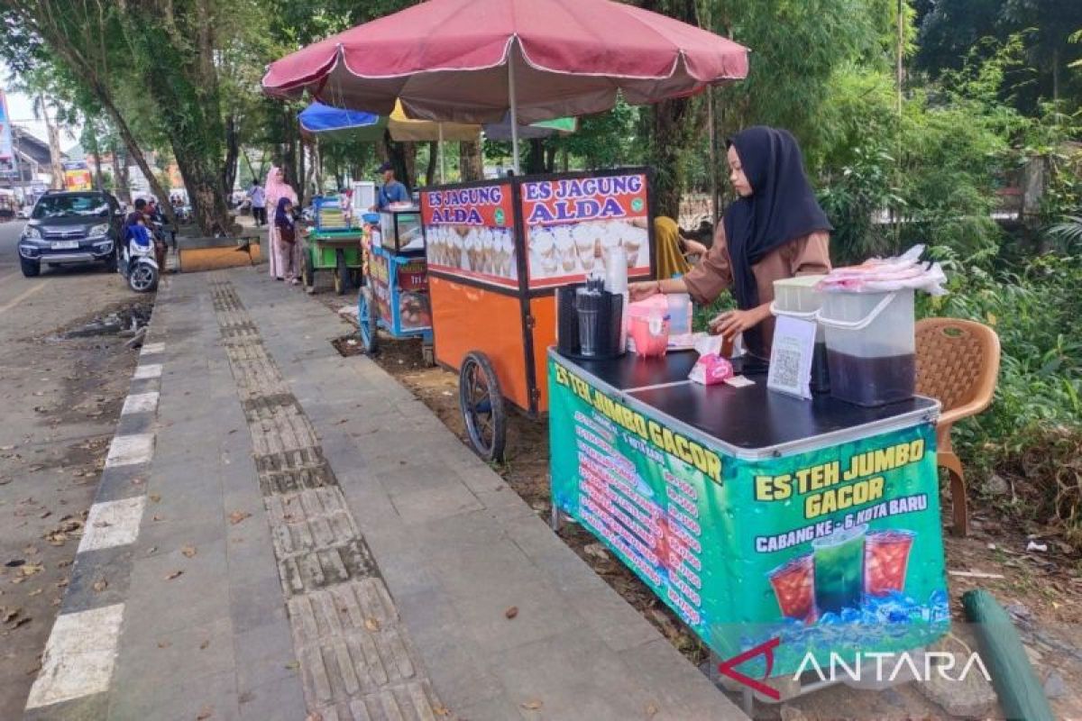 Perputaran Uang UMKM di Tugu Keris Jambi Tembus Rp15 Juta Per Malam, Begini Kondisi Terkini Selama Libur Sekolah