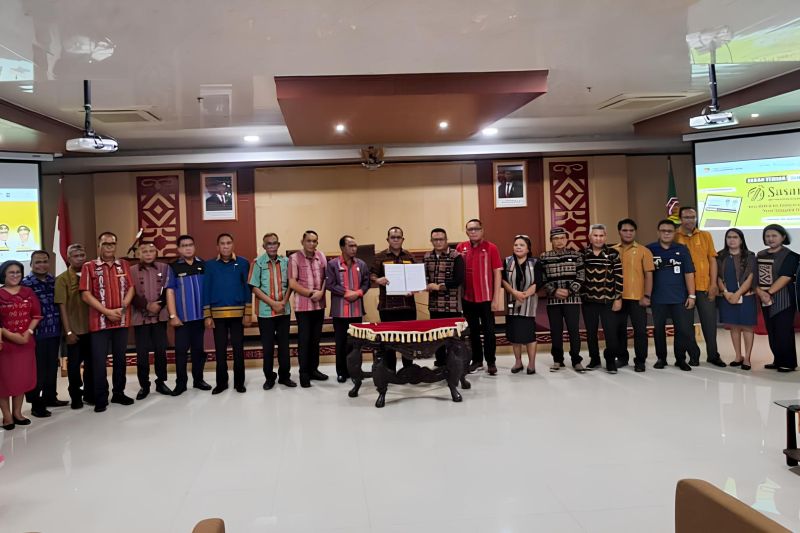 Gubernur NTT Melki Laka Lena Dorong Perangkat Daerah Aktifkan Portal SASANDO Demi Pembangunan Berbasis Data Akurat