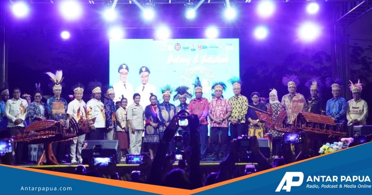 Festival Biak Munara Wampasi 2026 Resmi Dibuka, Ritual Berjalan di Atas Batu Membara hingga Lomba Foto Bawah Laut Jadi Andalan