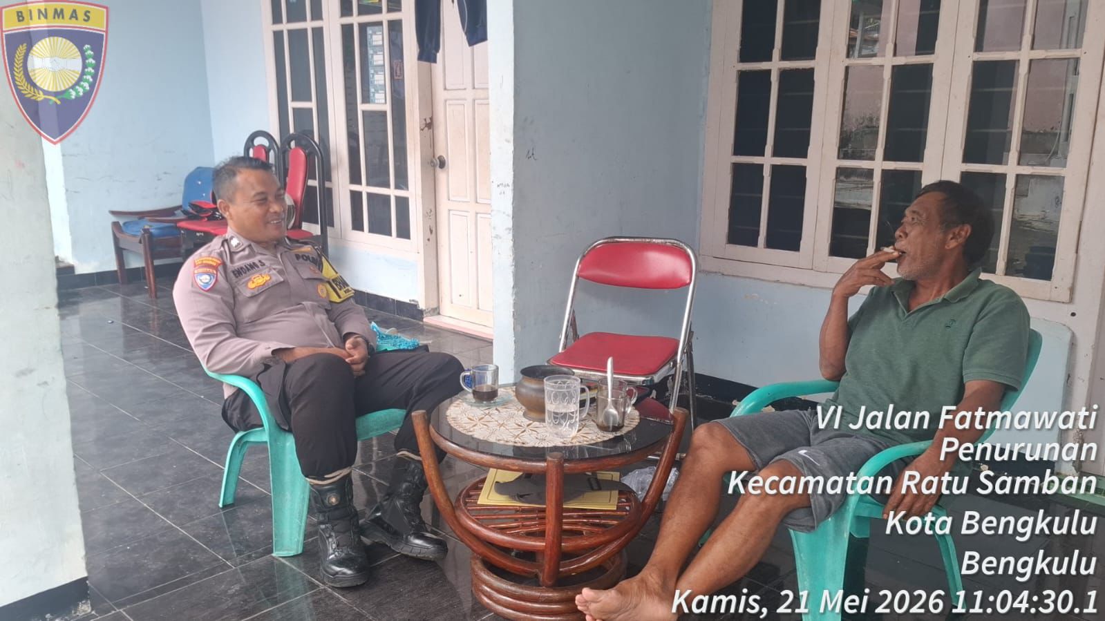 Bhabinkamtibmas Kelurahan Penurunan Sambangi Warga di Dua RT, Ini Pesan Kamtibmas yang Disampaikan