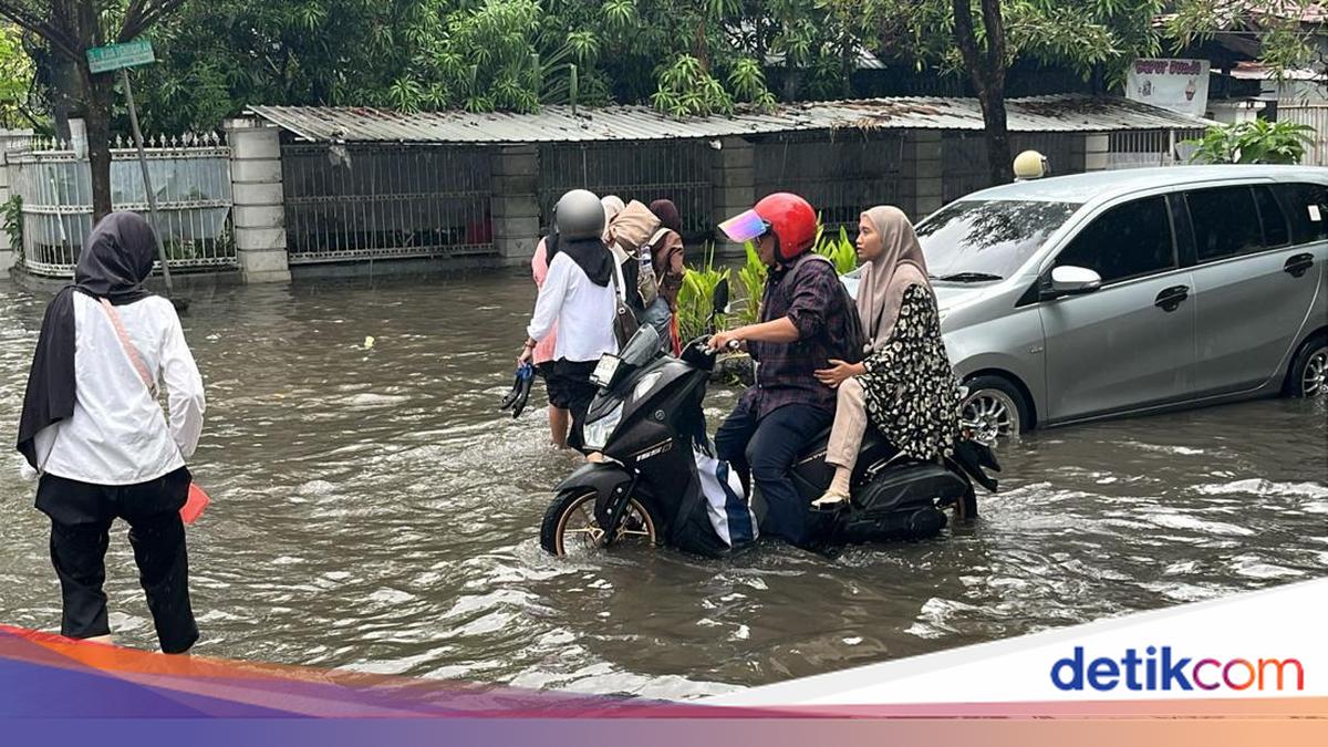 Hujan Disertai Petir Diprediksi Mengguyur Makassar Hingga Sore Ini, 4 Fenomena Gelombang Ekuator Jadi Pemicu