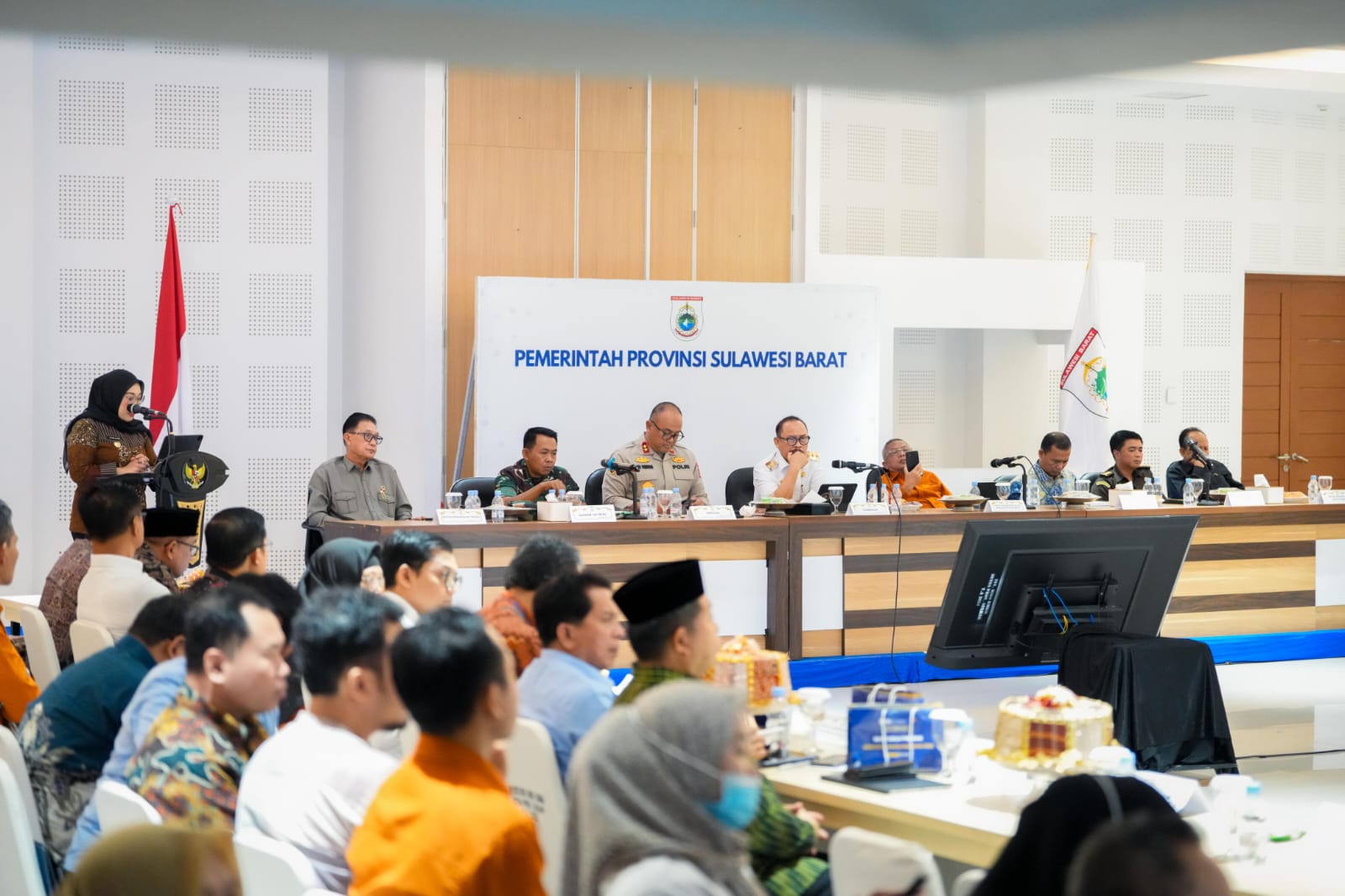 Ekonomi Sulbar Tumbuh 5,33 Persen di Triwulan I, Gubernur SDK Akui Masih di Bawah Target 6 Persen, Data Jadi Kendala