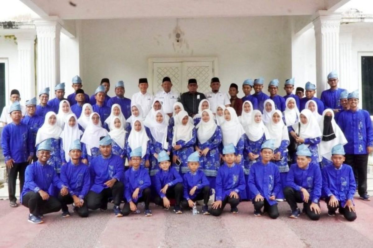 Bupati Langkat Lepas 50 Kafilah MTQ ke Tingkat Provinsi Sumut, Target Pertahankan Posisi Tiga Besar
