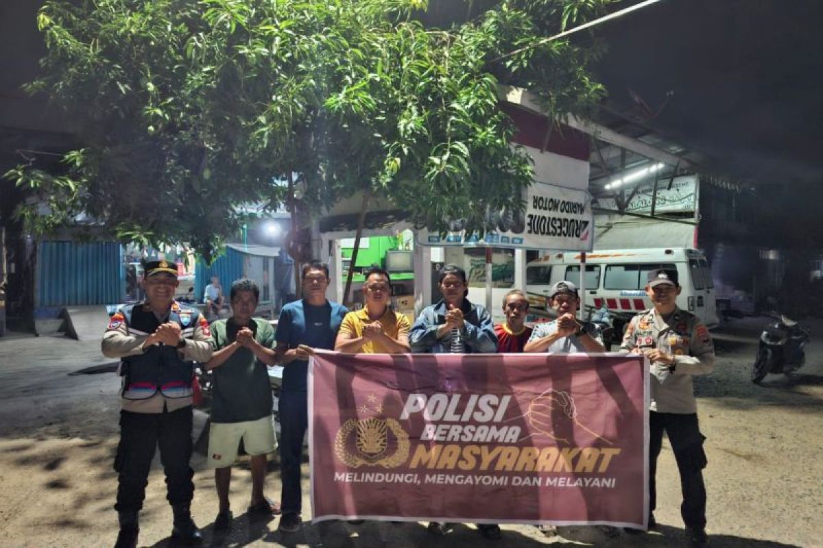 Sat Binmas Polres Tabalong Cek 7 Pos Satkamling, Sosialisasikan Slogan "Polisi Bersama Masyarakat"