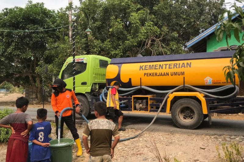 BPBD Parigi Moutong Suplai 20 Ribu Liter Air Bersih ke Dua Kecamatan Kekeringan, 4.691 Hektare Lahan Terdampak
