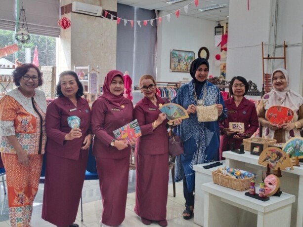 Fisdawan DPRD Kalteng Kunjungi Museum Batik Indonesia, Dorong Motif Khas Daerah Makin Dikenal Luas