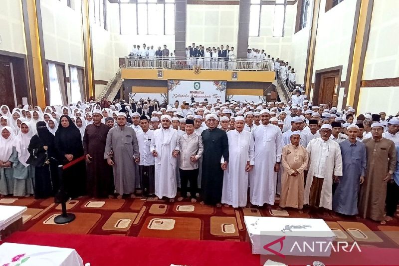 Bupati Kotim Halikinnor Dorong Santri Melek Literasi Digital, Semarakkan Idul Adha dengan Seminar Anti-Hoaks