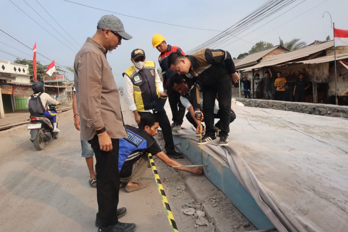 Gubernur Lampung Mirza Tinjau Progres Jalan di Metro dan Lampung Tengah, Pengerjaan Lebih Cepat 8 Persen dari Target