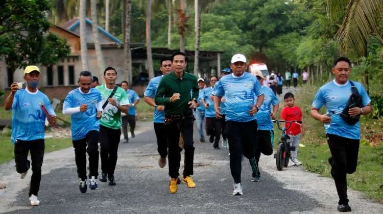 Bupati Kaur Apresiasi Kejari atas Suksesnya KAUR Run 5K 2026, 2.000 Peserta dari 4 Provinsi Ramaikan Pantai Pinang Tawar