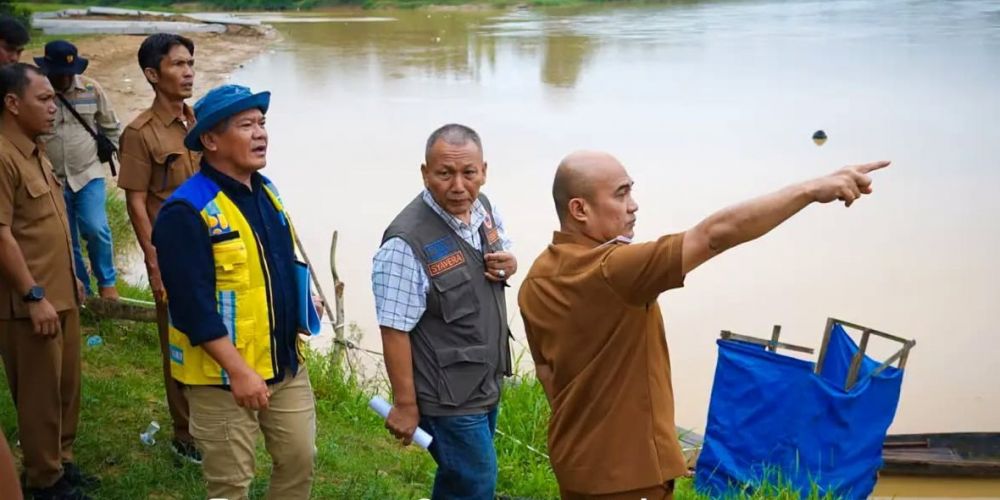 Bupati Bungo dan BNPB Pusat Tinjau Langsung Pembangunan Turap di Tanjung Menanti dan Tanjung Gedang