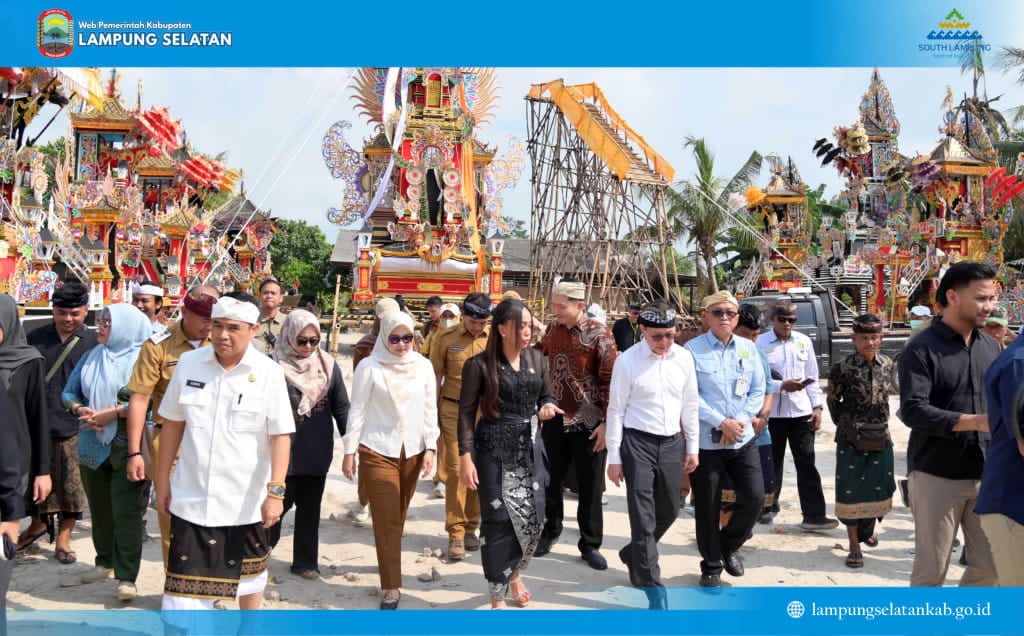 Ngaben Massal di Balinuraga Lampung Selatan, Ketua TP PKK Zita Anjani Nilai Desa Ini Punya Modal Kuat Jadi Desa Wisata Budaya
