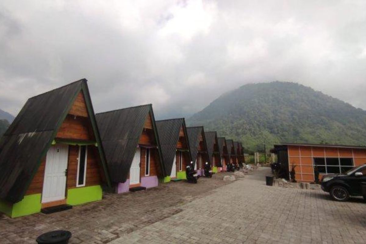 Mengenal Lebih Dekat Berastagi dan 12 Pilihan Menginap Hemat