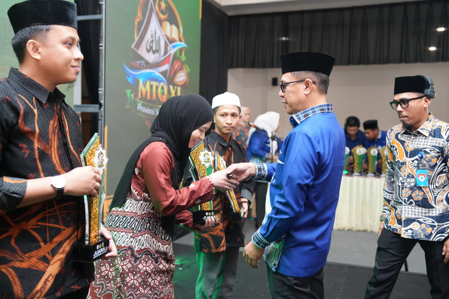 Gubernur Sulbar Suhardi Duka Tutup MTQ XI di Mamuju, Hanya 9 dari 38 Provinsi yang Mampu Gelar di Tengah Efisiensi Anggaran