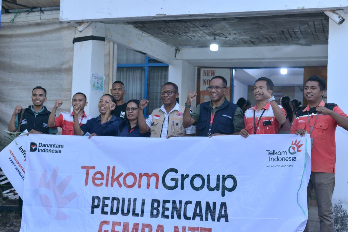 TelkomGroup Gelontorkan Dana Rp1,3 Miliar untuk Pemulihan Korban Gempa NTT