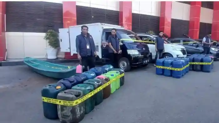 Polisi di Manggarai Timur NTT Dipecat Tidak Hormat karena Timbun Solar Subsidi, Kerugian Negara Capai Ratusan Juta