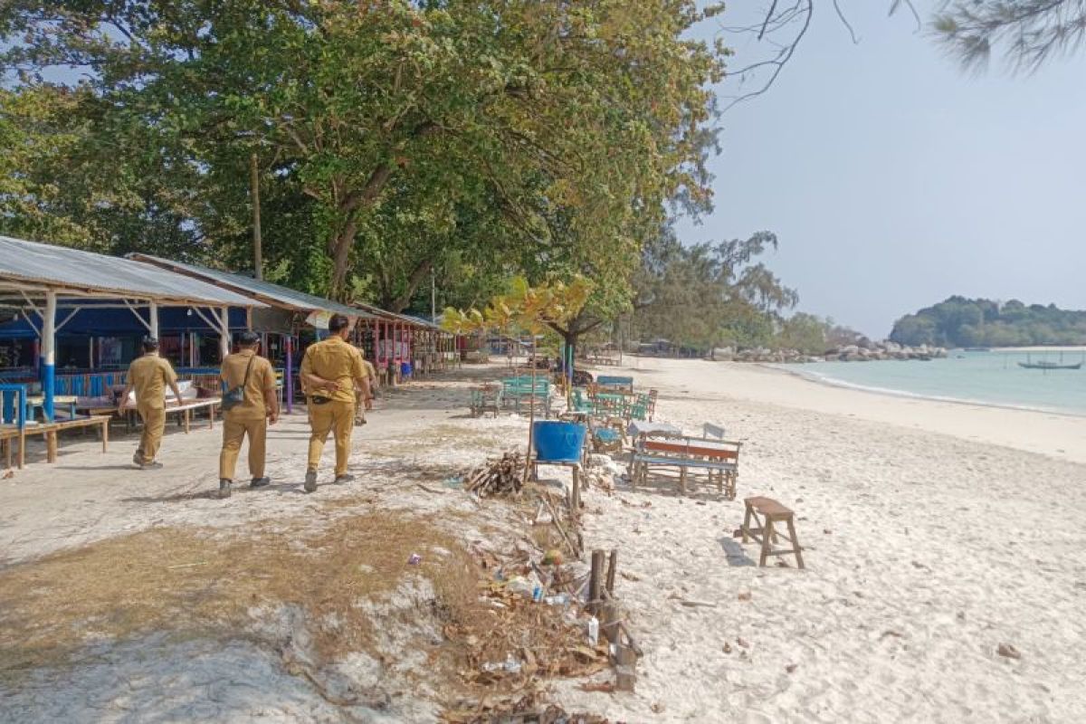 17 Warung di Bibir Pantai Tanjung Kelayang Resmi Direlokasi, Kendaraan Dilarang Masuk Area Pasir