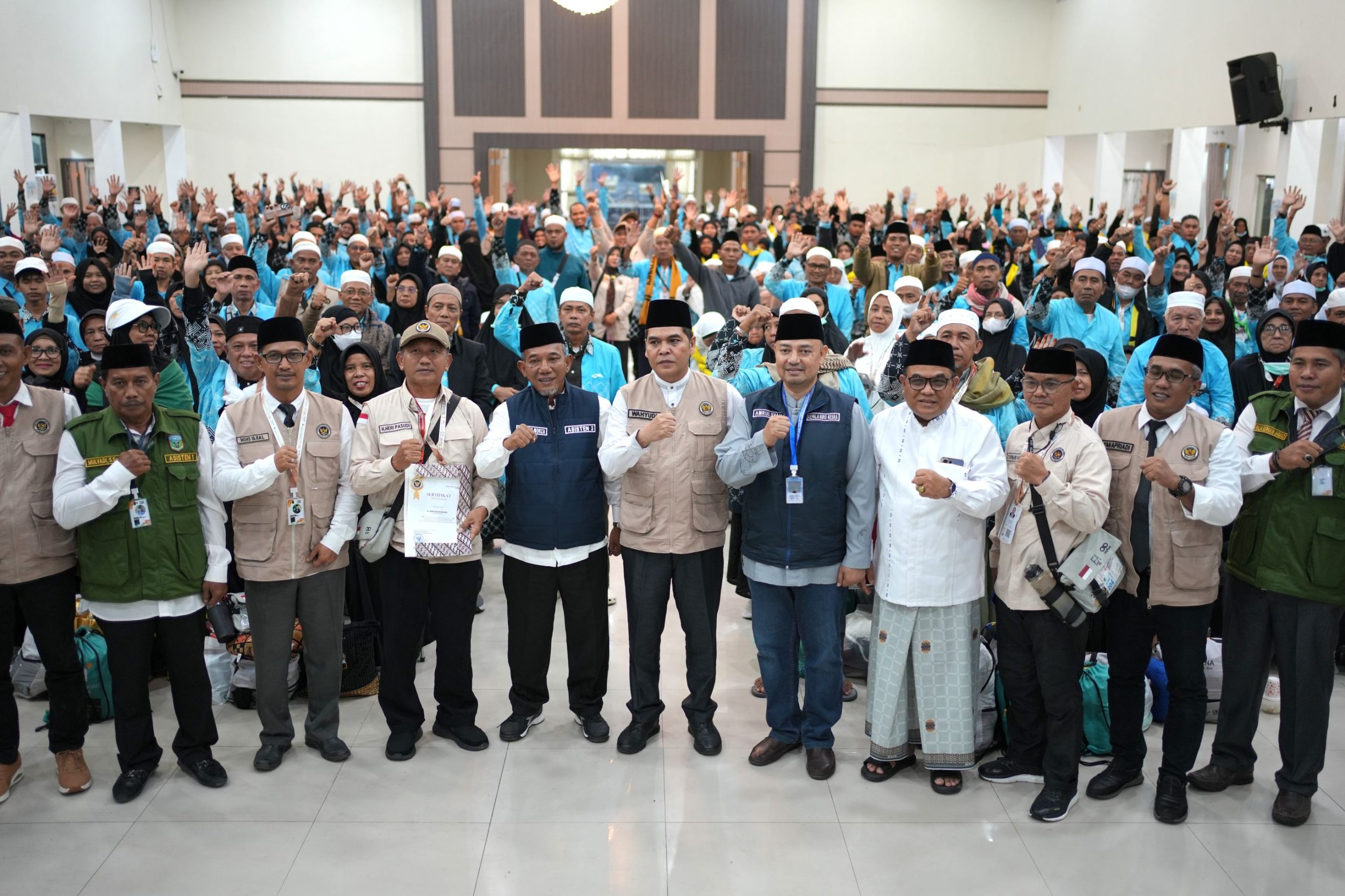 440 Jemaah Haji Kloter BTH 24 Jambi Tiba di Debarkasi, Dua Jemaah Wafat di Tanah Suci