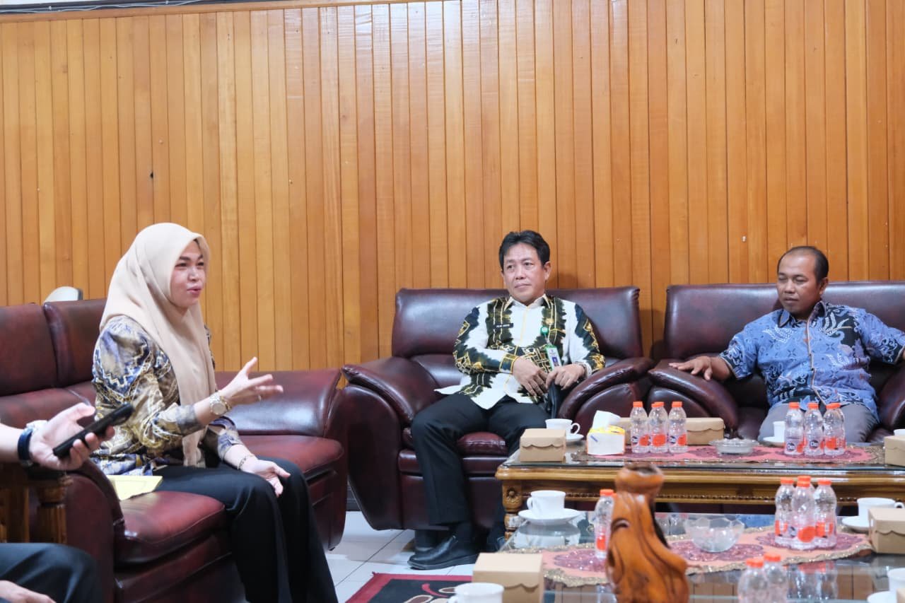 Bawaslu Balangan dan Kesbangpol Perkuat Koordinasi dengan Bawaslu Kalsel demi Tata Kelola Hibah yang Akuntabel