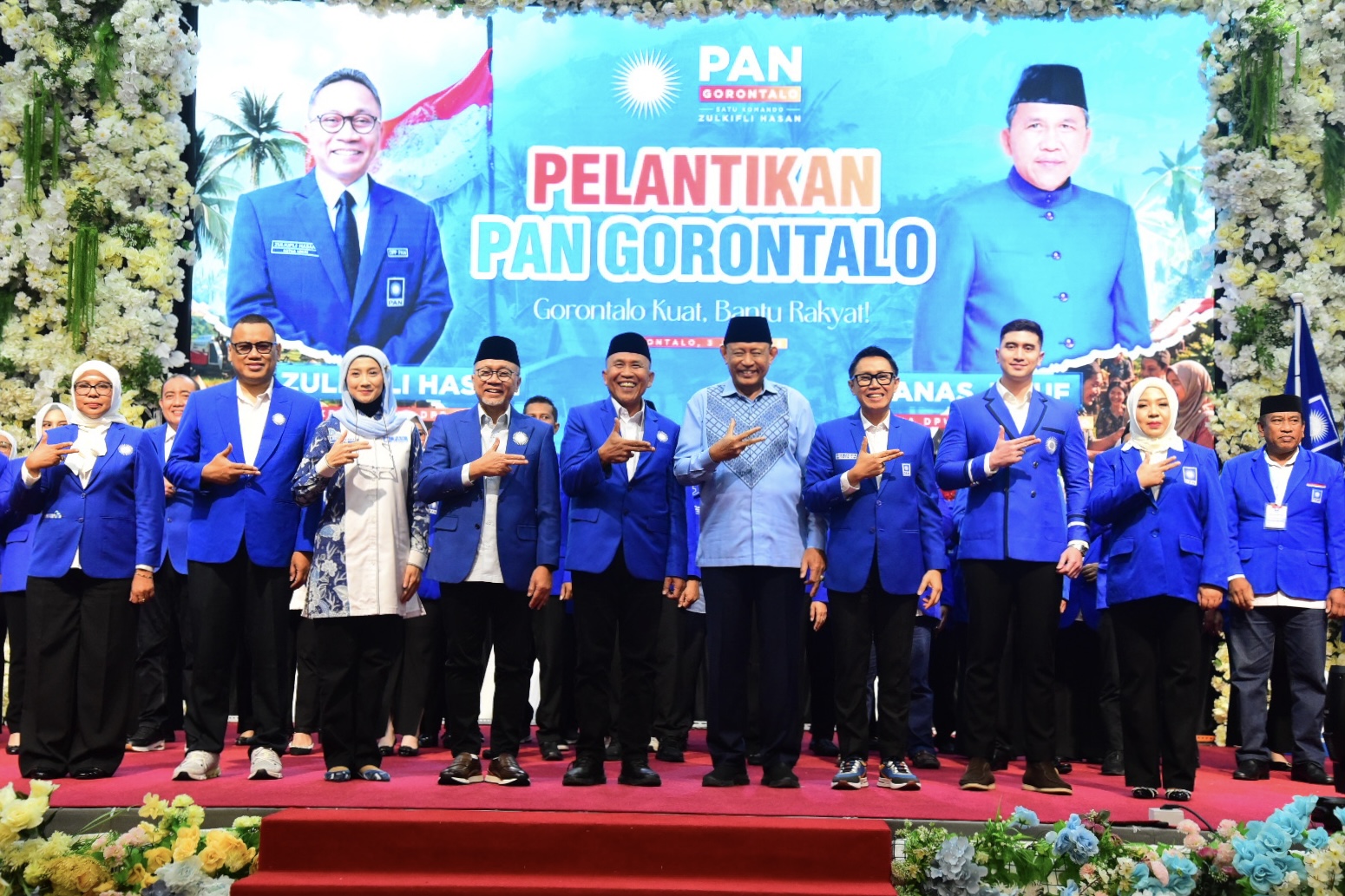 Gubernur Gorontalo Gusnar Ismail Hadiri Pelantikan PAN, Dorong Kader Jadi Peternak Ayam demi Ketahanan Pangan