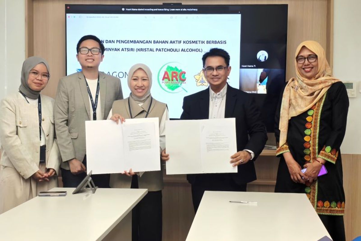 ARC USK dan ParagonCorp Kembangkan Nilam Kristal 99,7 Persen untuk Bahan Baku Kosmetik Alami