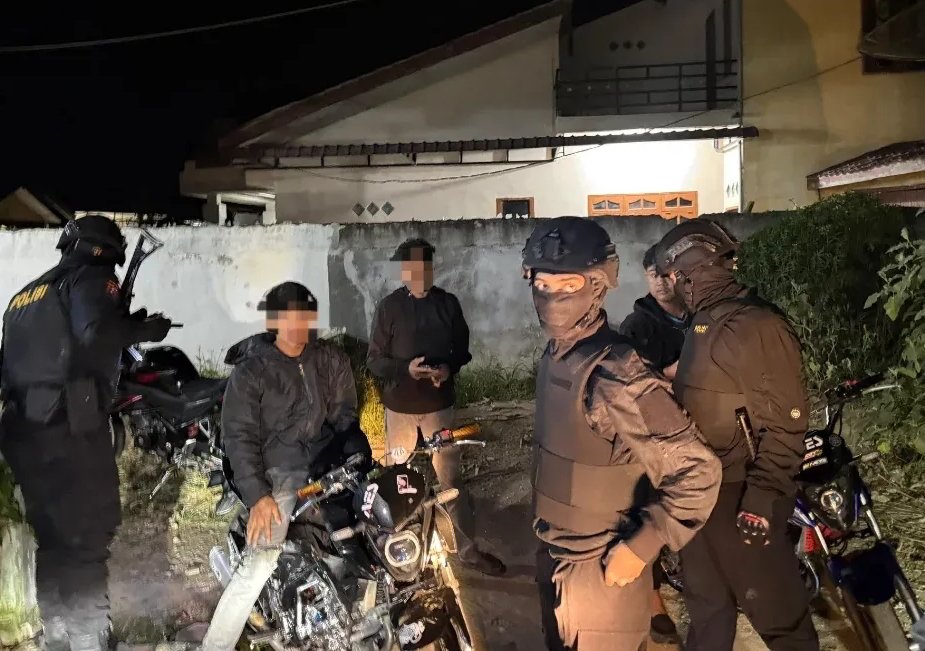 Polres Karo Gencarkan Patroli LINGKABER Sepanjang Malam, Sita Puluhan Knalpot Brong di Kabanjahe