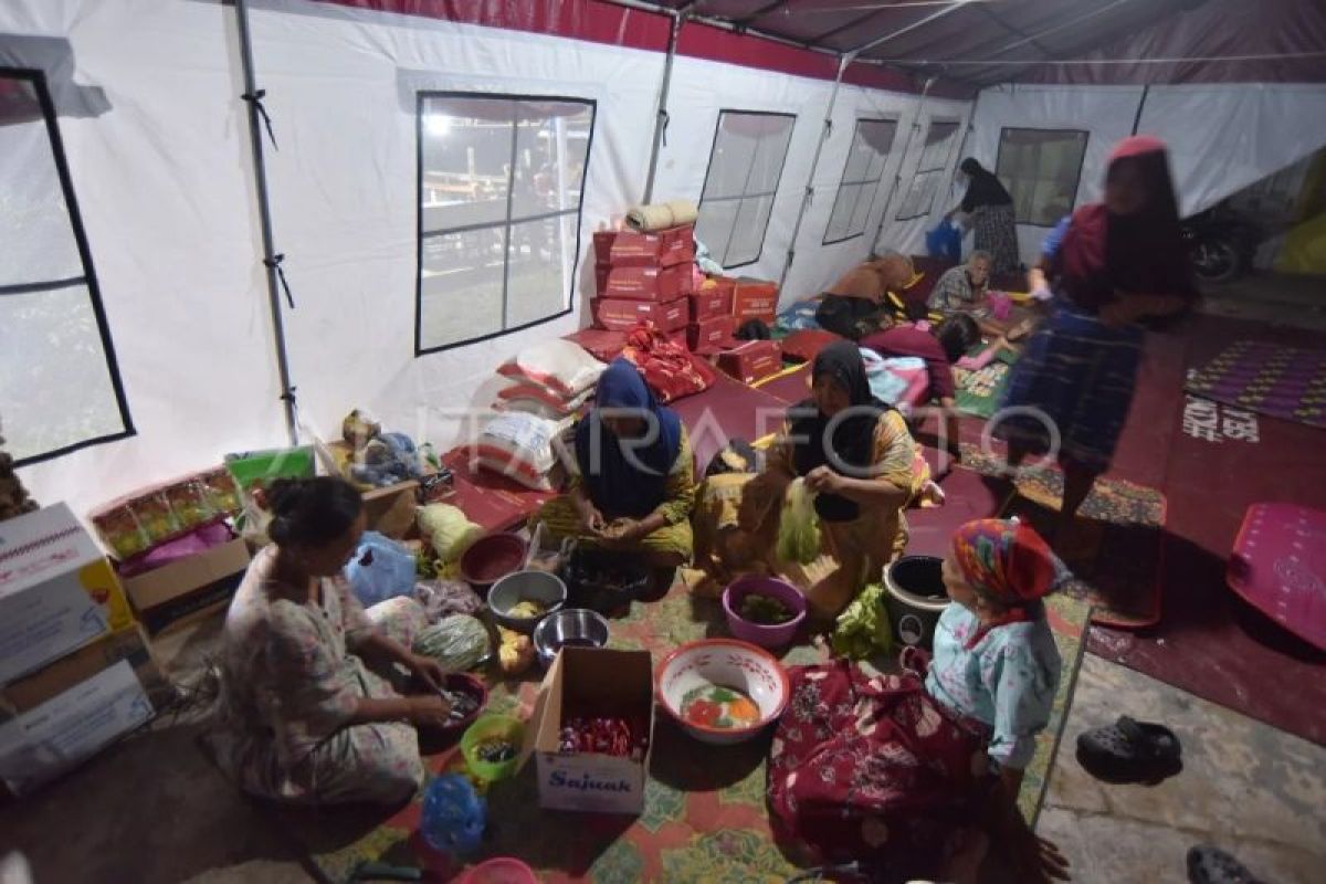 Banjir Bandang Kuranji Padang: 20 Kepala Keluarga Masih Bertahan di Tenda Pengungsian Lapau Munggu
