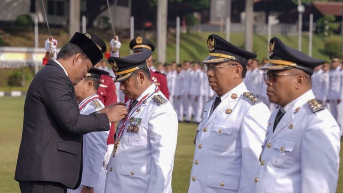 Bupati HST Samsul Rizal Raih Penghargaan Kartika Pamong Praja Muda IPDN