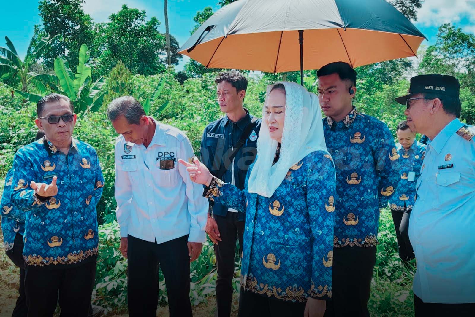 Bupati Natuna Cen Sui Lan Tinjau Normalisasi Sungai di Dua Desa, Banjir Tahunan Mulai Tertangani
