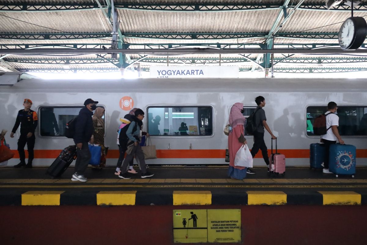 Diskon Tiket 30 Persen untuk 30 Kereta Ekonomi Komersial, KAI Daop 6 Siap Layani Lonjakan Libur Sekolah