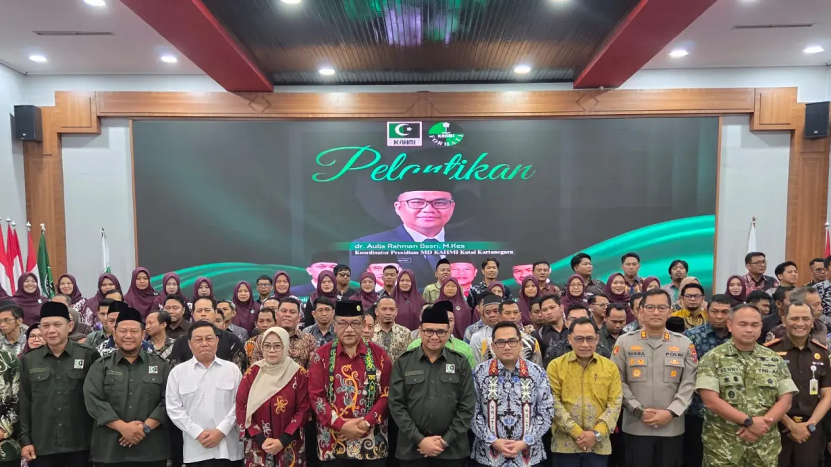 KAHMI dan FORHATI Kutai Kartanegara Periode 2026-2031 Resmi Dilantik, Aulia Rahman Basri Pimpin Organisasi Alumni HMI