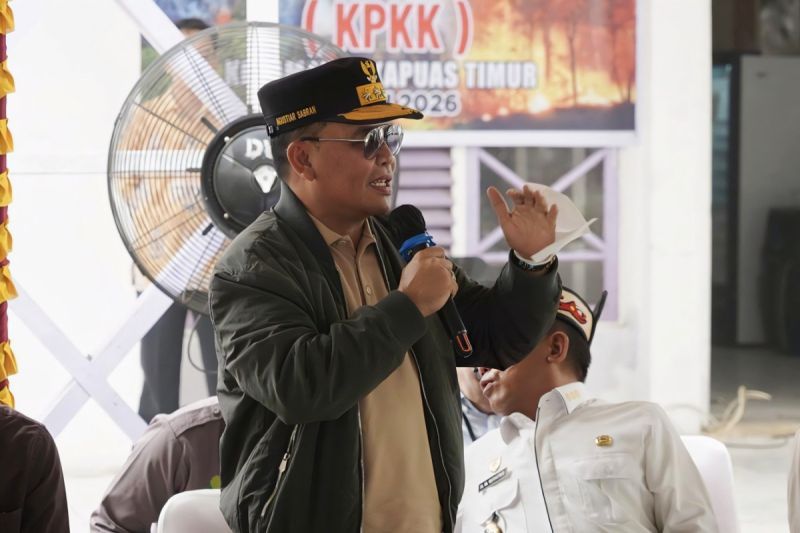 Gubernur Kalteng Resmikan Nama Huma Betang Bersinar untuk Gedung Basket Kuala Kapuas